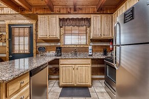 Er18 - The Lazy Bear View Great Location - Close To Town! 1 Bedroom Ca