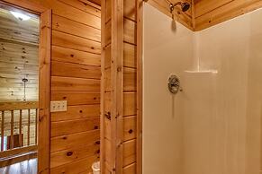 Point Of View - Spacious 2 Bedroom With a Loft Just off Glades Road 2 