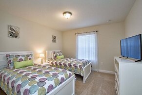 Lakeview Retreat W/splashpool #1633st 4 Bedroom Townhouse by RedAwning