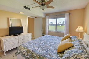 118 El Matador 2 Bedroom Condo by RedAwning