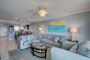 448 El Matador 2 Bedroom Condo by RedAwning