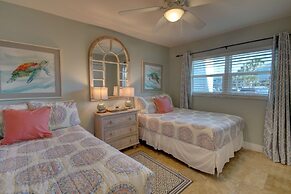 318 El Matador 2 Bedroom Condo by RedAwning