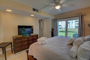 318 El Matador 2 Bedroom Condo by RedAwning