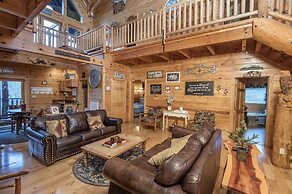 Ern854 - Wagon Wheel Lodge - Great Location! Close To All The Action! 