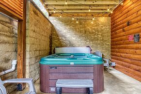 Ern841 - Sweet Feet Retreat - Location, Location, And Private Indoor P