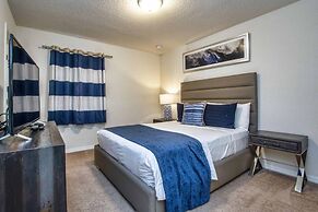 Windsor at Westside-5 Bedrooms House w/pool-3737WW 5 Home by RedAwning