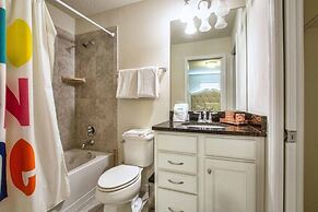 Windsor at Westside-5 Bedrooms House w/pool-3737WW 5 Home by RedAwning