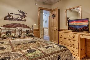 Er305- Bear Right Inn- Great Location- Close To Town 9 Bedroom Cabin b