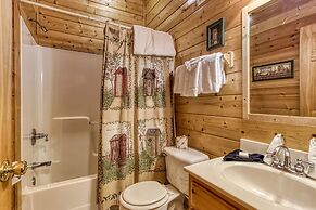 Er305- Bear Right Inn- Great Location- Close To Town 9 Bedroom Cabin b