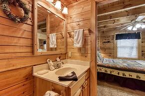 Er305- Bear Right Inn- Great Location- Close To Town 9 Bedroom Cabin b