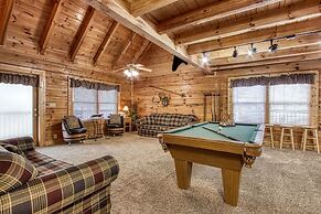 Er305- Bear Right Inn- Great Location- Close To Town 9 Bedroom Cabin b