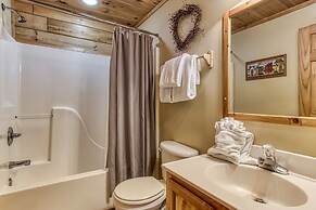 Er312- Bear Mountain Memories- Great Location- Close To Town 6 Bedroom