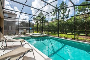 Close To Clubhouse, Pool & Jucuzzi-7031sr 6 Bedroom Home by RedAwning