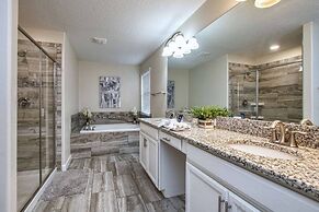 Close To Clubhouse, Pool & Jucuzzi-7031sr 6 Bedroom Home by RedAwning