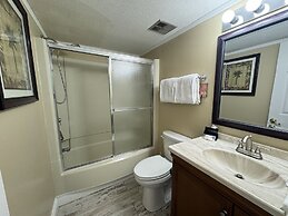 451 El Matador 2 Bedroom Condo by RedAwning