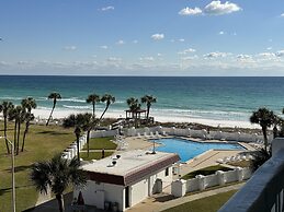 451 El Matador 2 Bedroom Condo by RedAwning