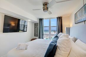 344 El Matador 1 Bedroom Condo by RedAwning