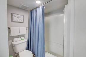 344 El Matador 1 Bedroom Condo by RedAwning