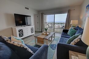 457 El Matador 2 Bedroom Condo by RedAwning
