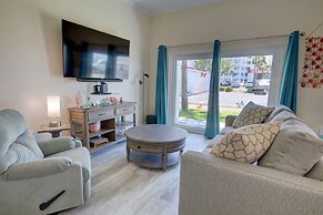 611 El Matador Condo by RedAwning