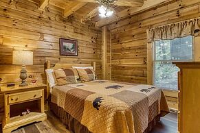 Er215 â Red Bird Haven Great Location â Close To Town! 3 Bedroom Cabin