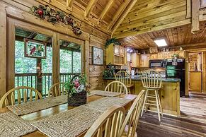 Er215 â Red Bird Haven Great Location â Close To Town! 3 Bedroom Cabin