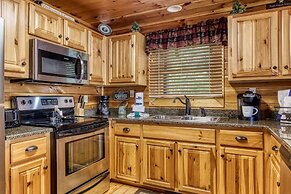 Majestic Mountain View - Great Location! - Convenient To Everything! 2