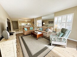 120 El Matador 2 Bedroom Condo by RedAwning