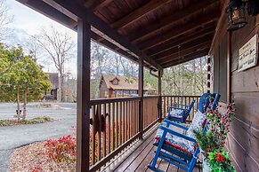 Er107 - Smoky Mountain Charm - Great Location! Close To Town! 2 Bedroo