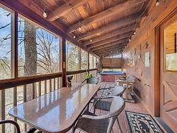 Er107 - Smoky Mountain Charm - Great Location! Close To Town! 2 Bedroo