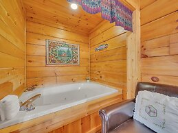 Er107 - Smoky Mountain Charm - Great Location! Close To Town! 2 Bedroo