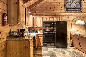 Cuddlin' Up, Er209 - Luxury At Its Finest And Location That Can't Be B