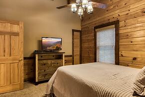 Cuddlin' Up, Er209 - Luxury At Its Finest And Location That Can't Be B