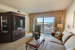 437 El Matador 2 Bedroom Condo by RedAwning