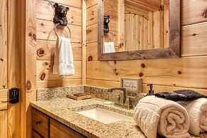 BRAND NEW BUILD 5 Bedroom, 5 Bath With 4,000 Sq Ft With Mountain View 