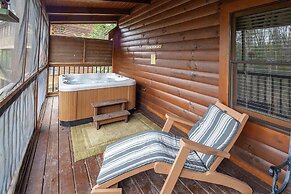 Er 223 â Young's Hideaway Great Location â Close To Town! 4 Bedroom Ca