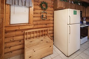 Er36 - Cozy Creekside Great Location- Close To Town 1 Bedroom Cabin by