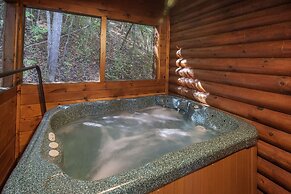 Er36 - Cozy Creekside Great Location- Close To Town 1 Bedroom Cabin by