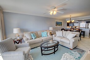 341 El Matador 2 Bedroom Condo by RedAwning