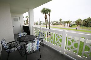 527 El Matador 2 Bedroom Condo by RedAwning