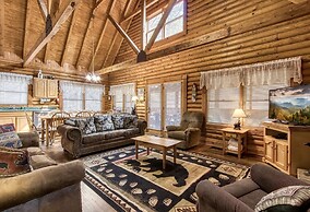 Er92 - Virginia's Villa - Great Location! Close To All The Action! 5 B