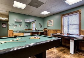 Er92 - Virginia's Villa - Great Location! Close To All The Action! 5 B