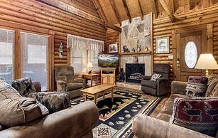 Er92 - Virginia's Villa - Great Location! Close To All The Action! 5 B