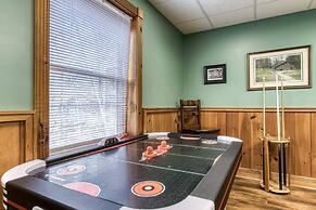 Er92 - Virginia's Villa - Great Location! Close To All The Action! 5 B