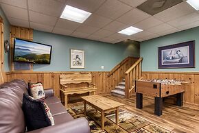 Er92 - Virginia's Villa - Great Location! Close To All The Action! 5 B