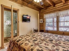 Er92 - Virginia's Villa - Great Location! Close To All The Action! 5 B