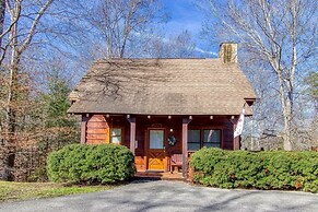 Er83 - Savage Loft - Your Close To The Action Cabin Getaway 2 Bedroom 