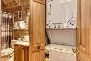 Er 240 â Smoky Safari Great Location â Close To Town! 2 Bedroom Cabin 