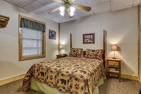 Er309- George's- Great Location- Close To Town 5 Bedroom Cabin by RedA