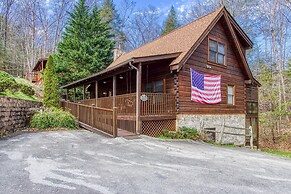 Er309- George's- Great Location- Close To Town 5 Bedroom Cabin by RedA